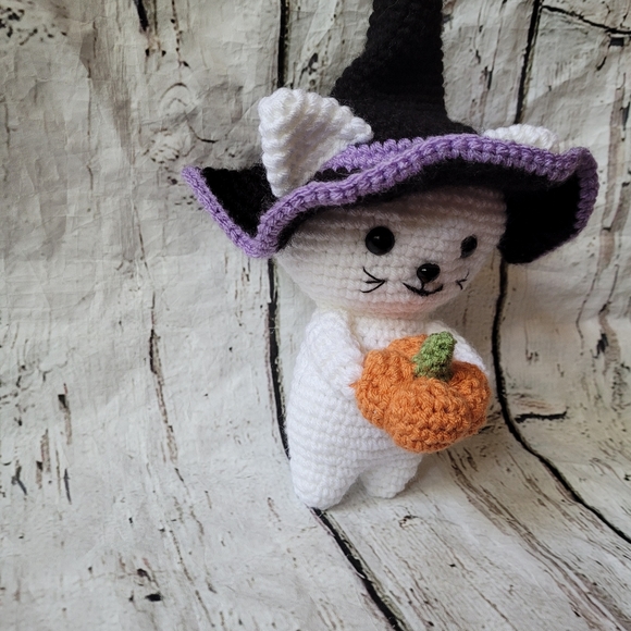 Crochet Halloween Witch Cat Amigurumi Doll